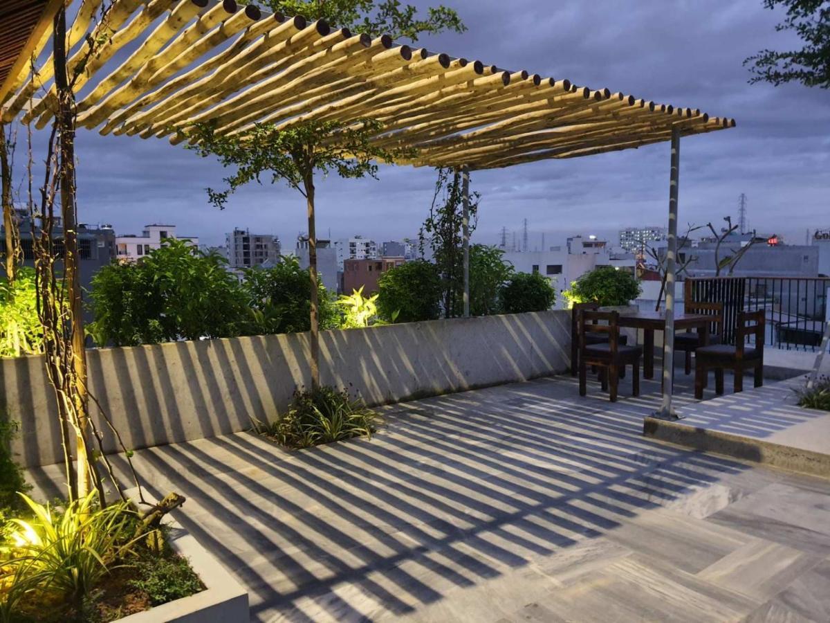Vernalhome Boutique Danang Exteriör bild